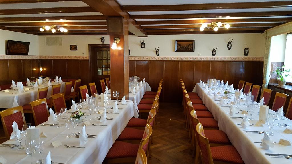 Gasthaus Zum Hirschen リングスハイム エクステリア 写真