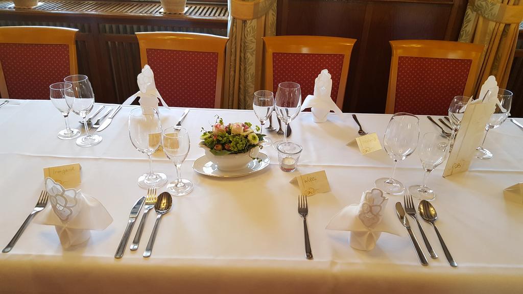 Gasthaus Zum Hirschen リングスハイム エクステリア 写真