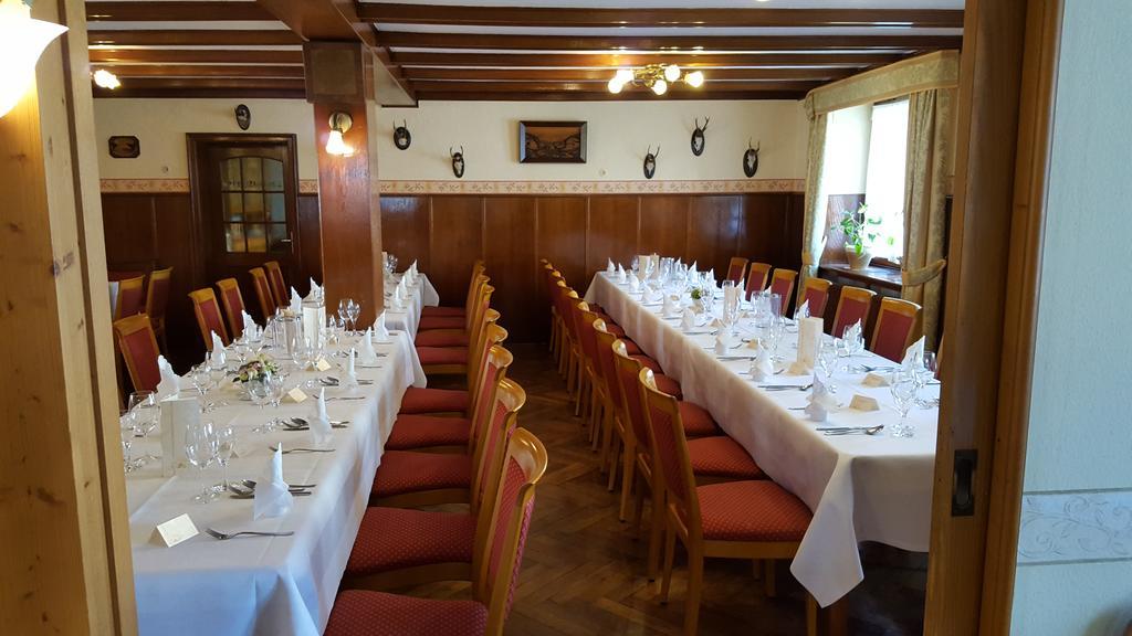 Gasthaus Zum Hirschen リングスハイム エクステリア 写真